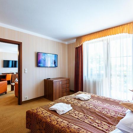 Dworek Morski Spa & Wellness Mielno  Bagian luar foto