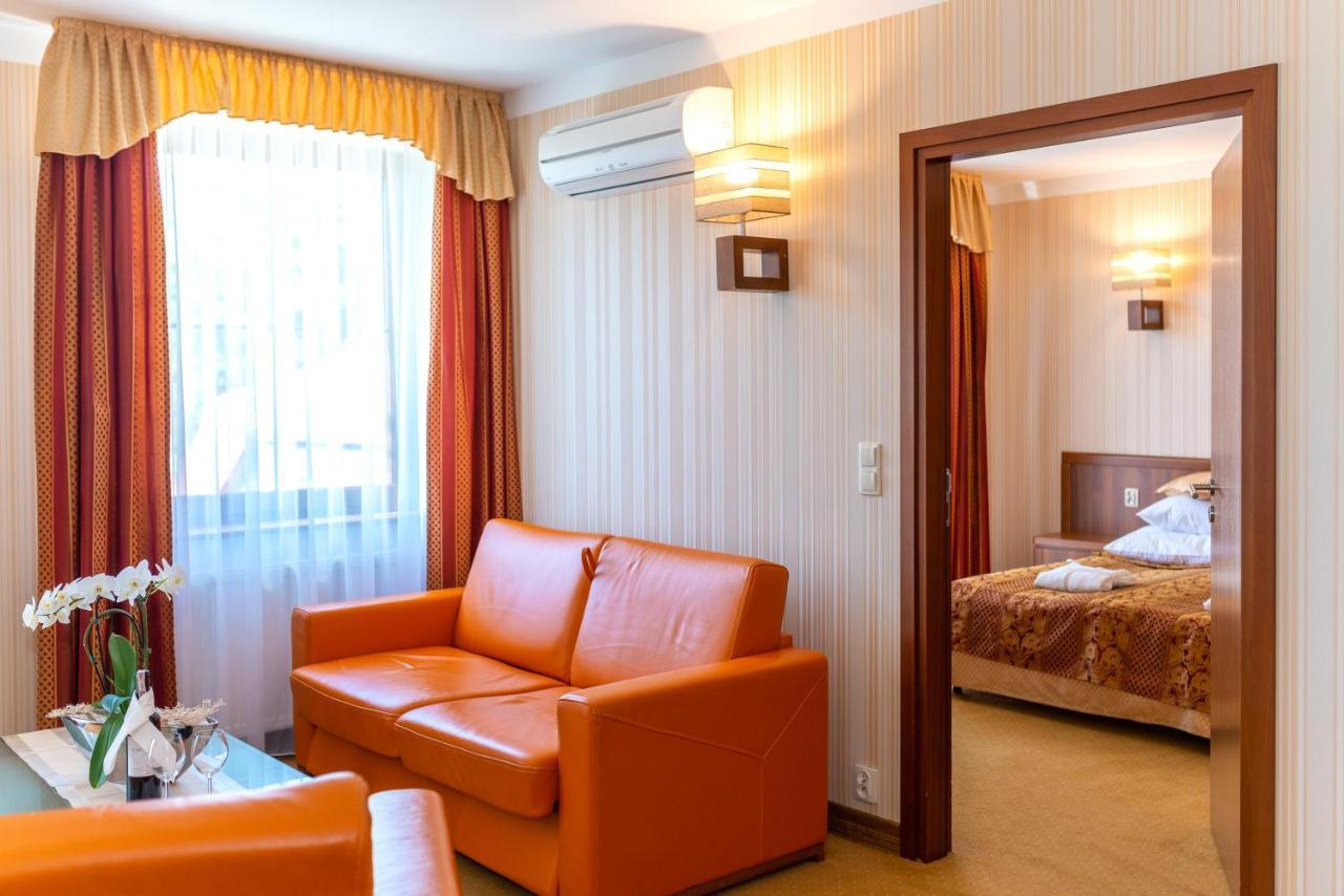 Dworek Morski Spa & Wellness Mielno  Bagian luar foto