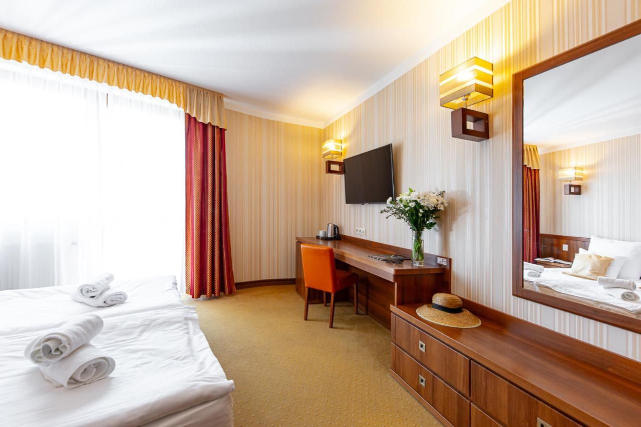 Dworek Morski Spa & Wellness Mielno  Bagian luar foto