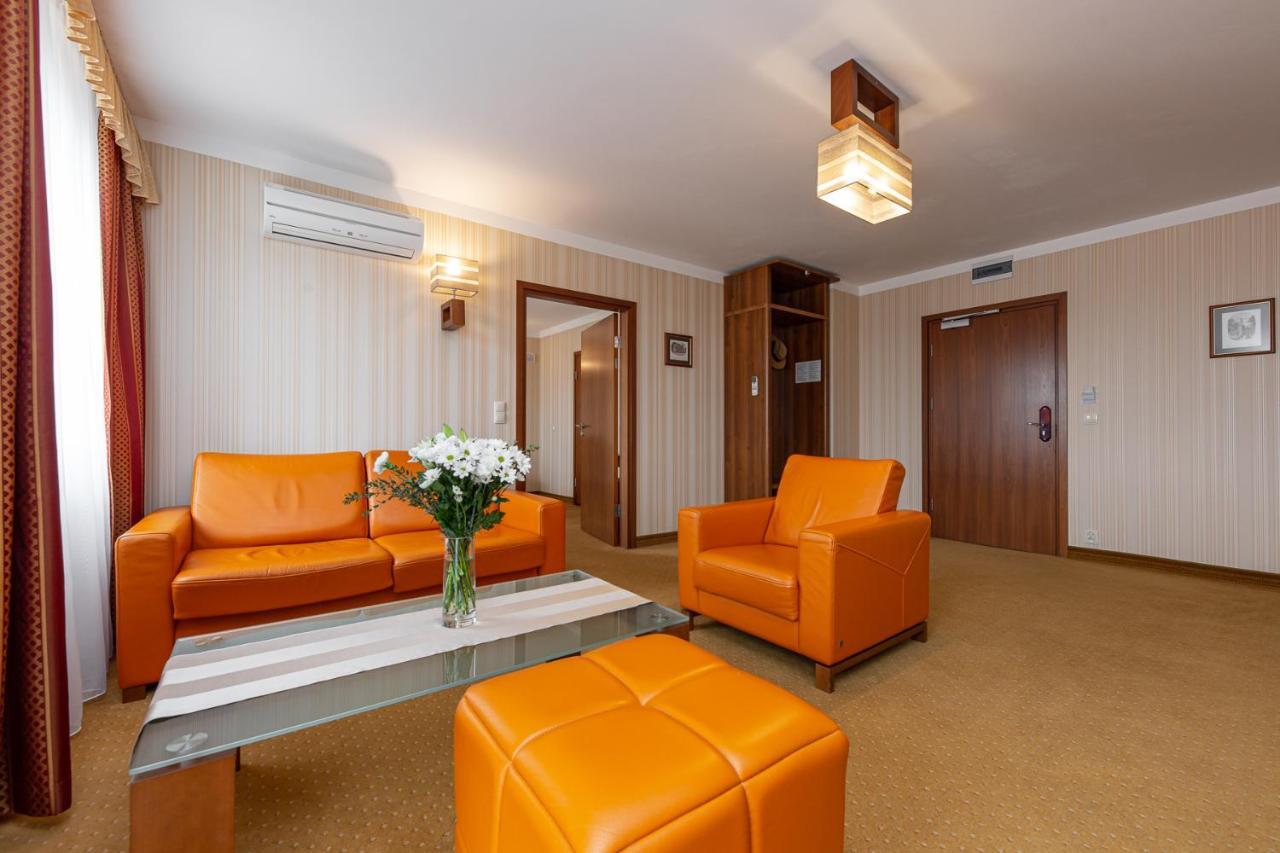 Dworek Morski Spa & Wellness Mielno  Bagian luar foto