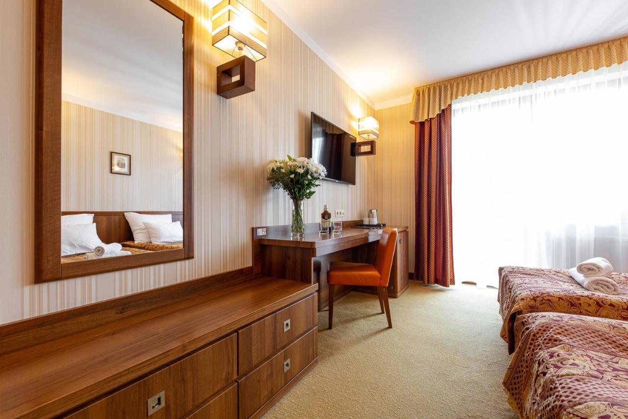 Dworek Morski Spa & Wellness Mielno  Bagian luar foto